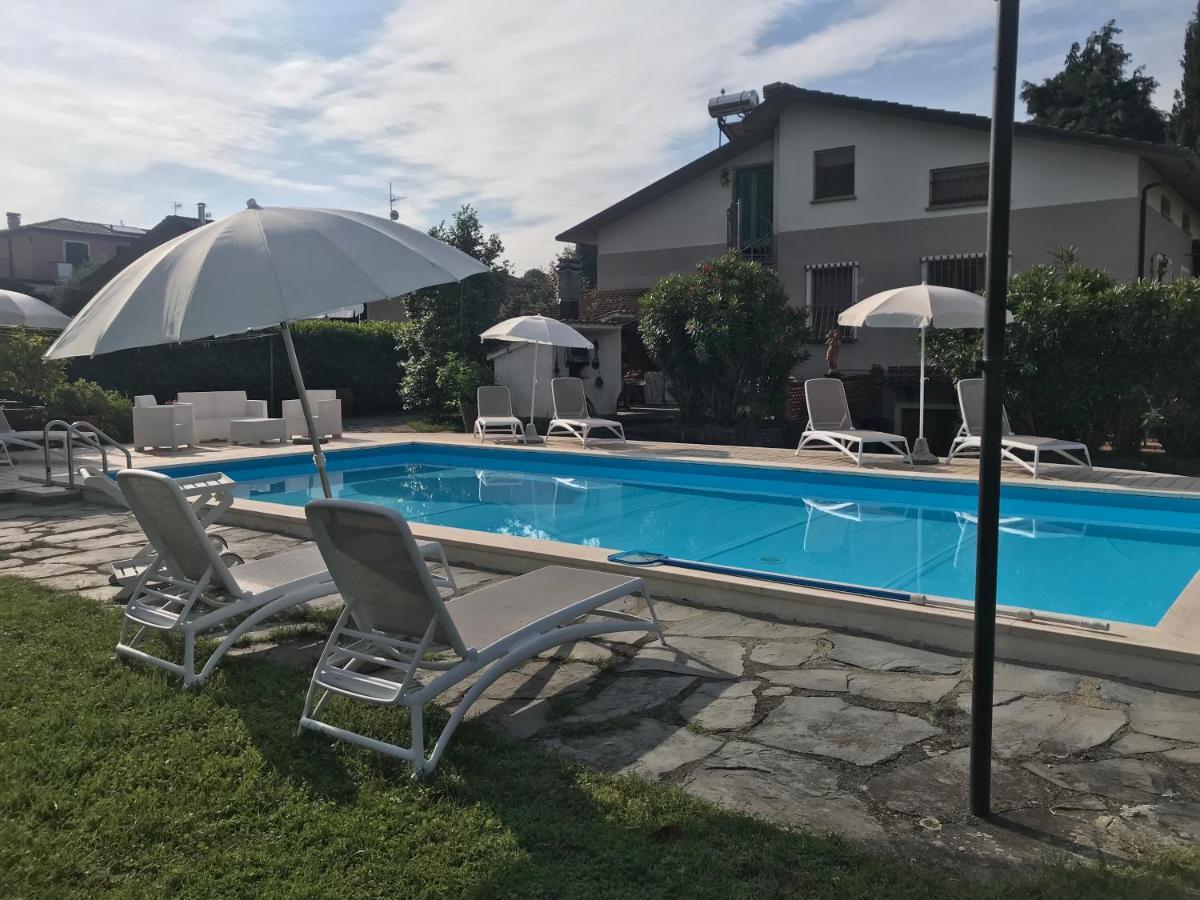 Appartamento Lussuoso 2 In Villa Riccardo Barga Dış mekan fotoğraf